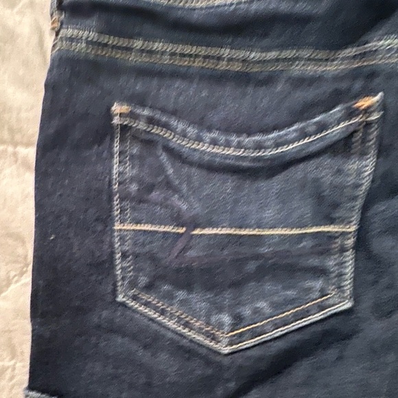 American Eagle Blue Jean Stretch Shorts Size 14 - Picture 7 of 16